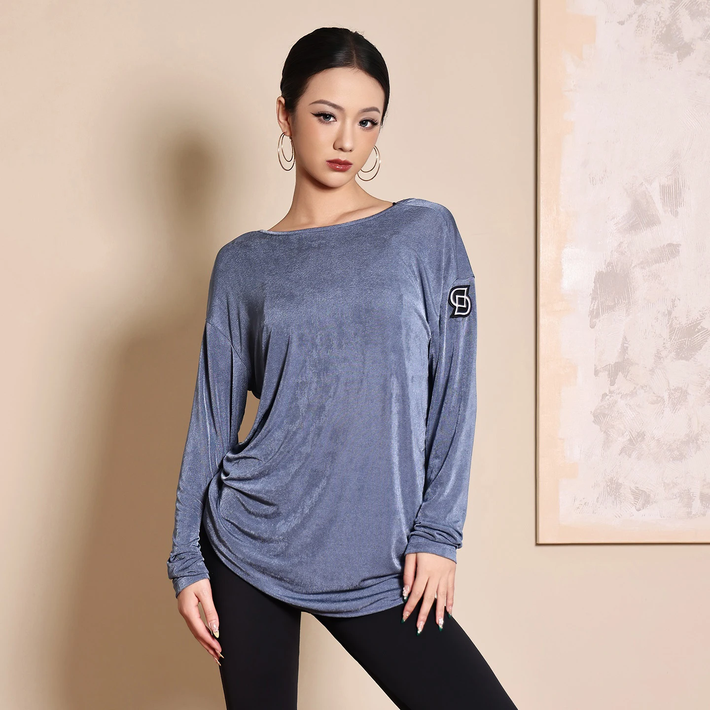 

Adults Long Sleeves Latin Dance Tops Sexy Backless Ballroom Dance Top Women Samba Modern Dancing Tops Practice Wear DW10966