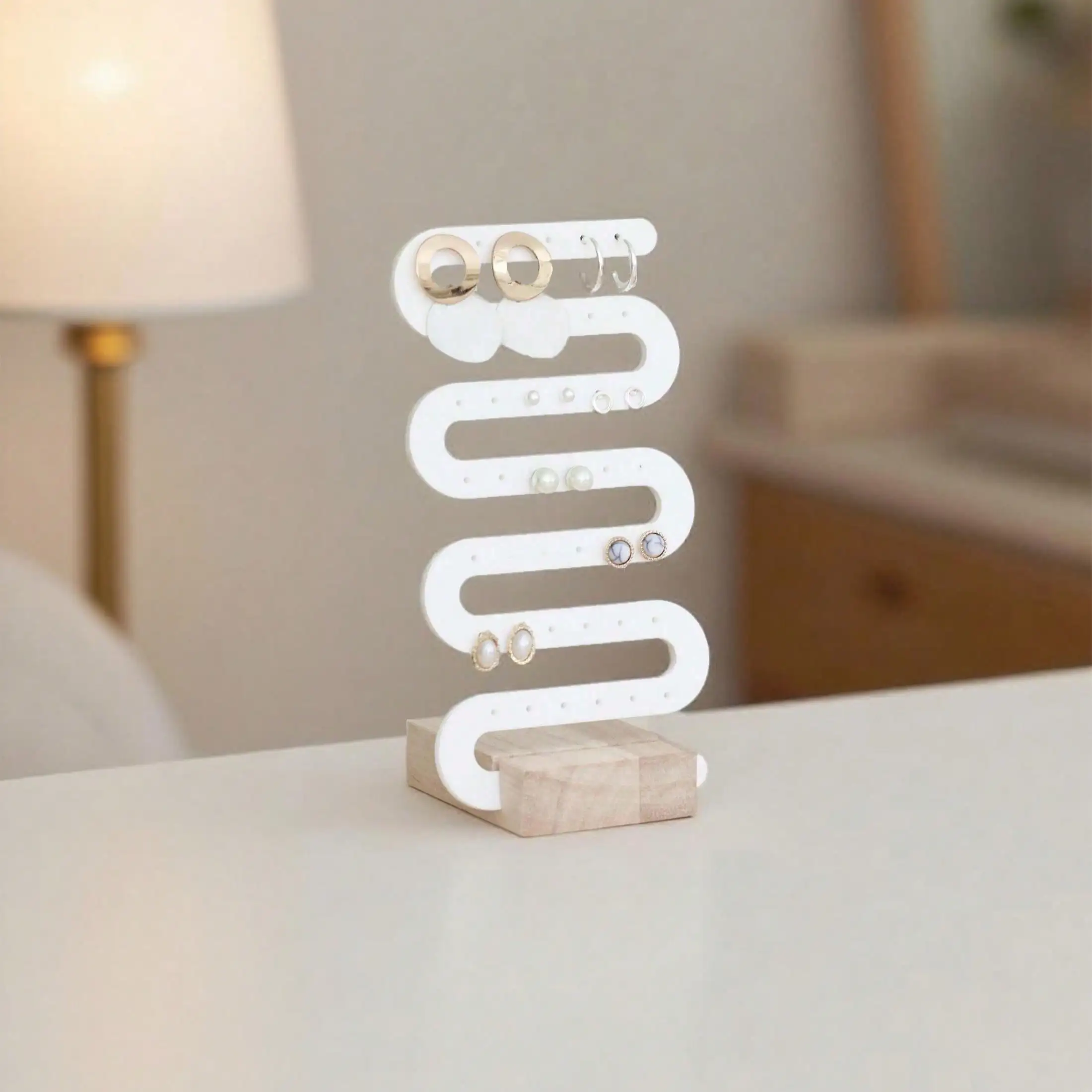 رف عرض حامل مجوهرات أكريليك حلزوني فني لغرفة المعيشة/طاولة الزينة، دعامة عرض إكسسوارات فاخرة خفيفة