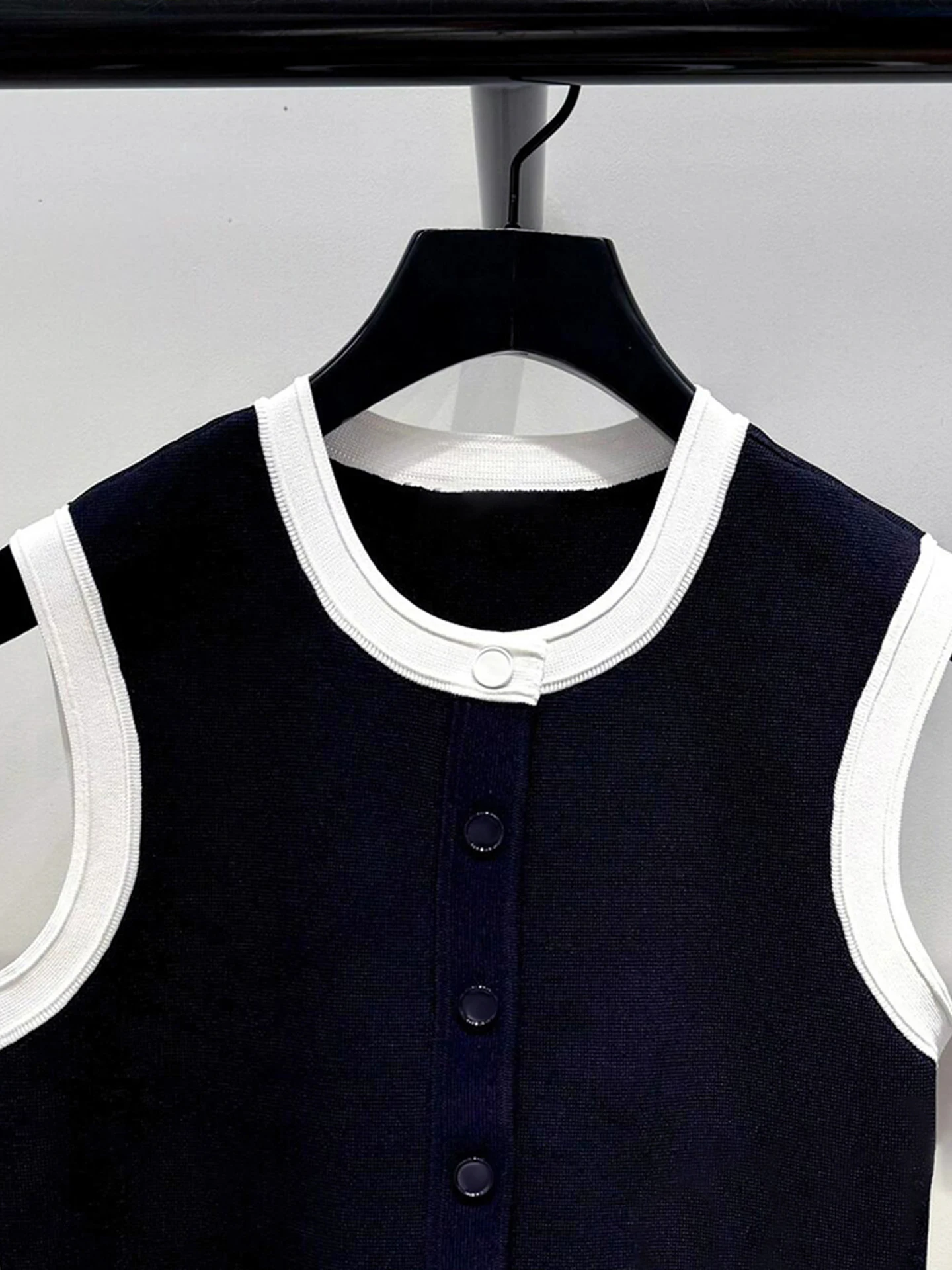 High-End Dames Gebreid Vest En F Rok Set Zomer 2025, Faion Ensemble Polyester Vezel Ronde Ne Knoopsluiting