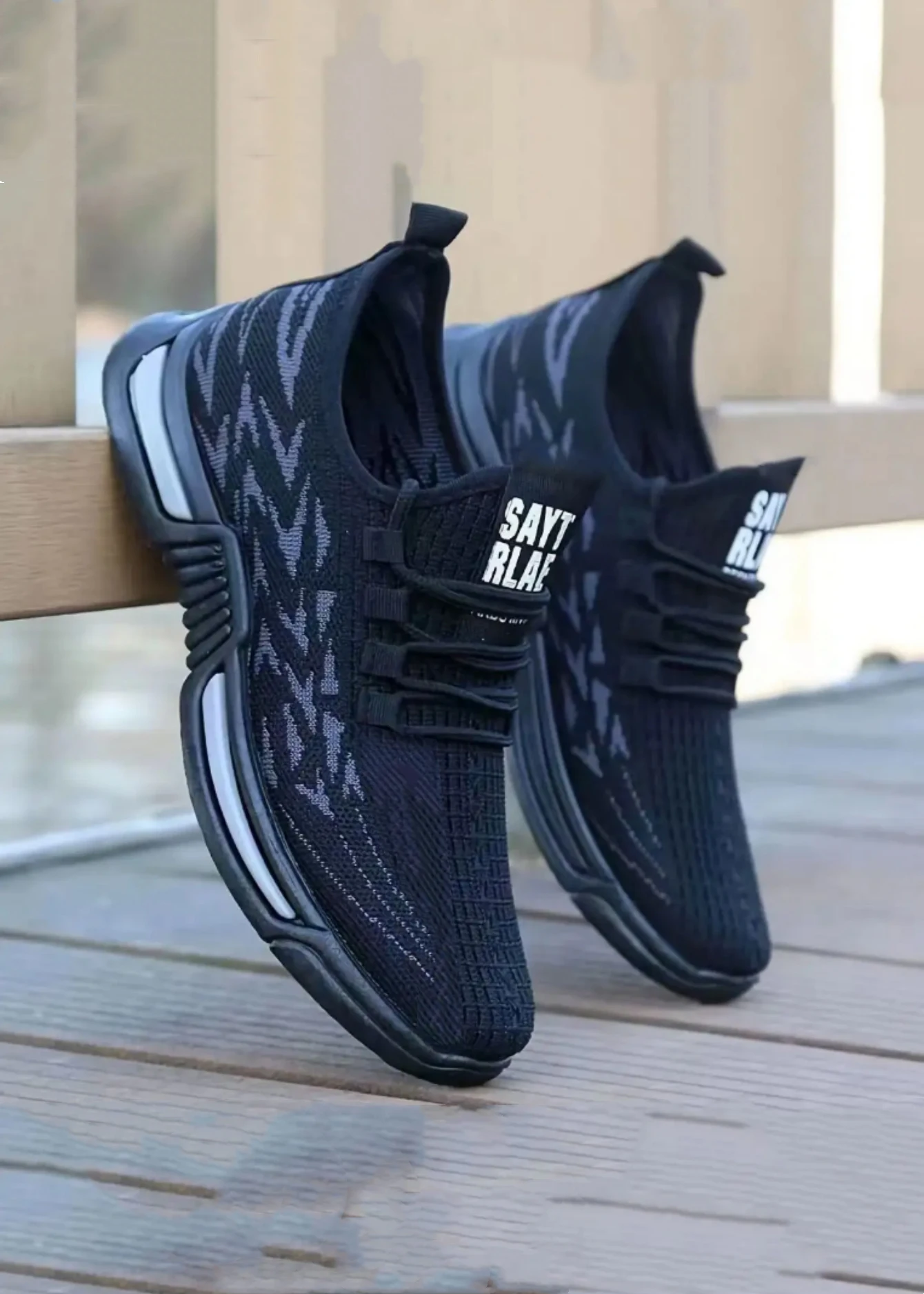 

Men Sneakers White Breathable Mesh Casual Shoes Thick Sole Non-slip Lightweight Comfortable Walking Shoes Fashion Daily Footwear