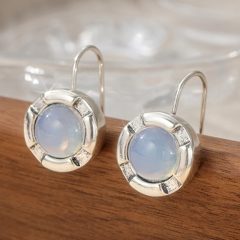 Synthetische weiße Mondstein-Tropfenohrringe für Frauen, Vintage, schlichtes Design, rund, für Hochzeit, süßer Schmuck