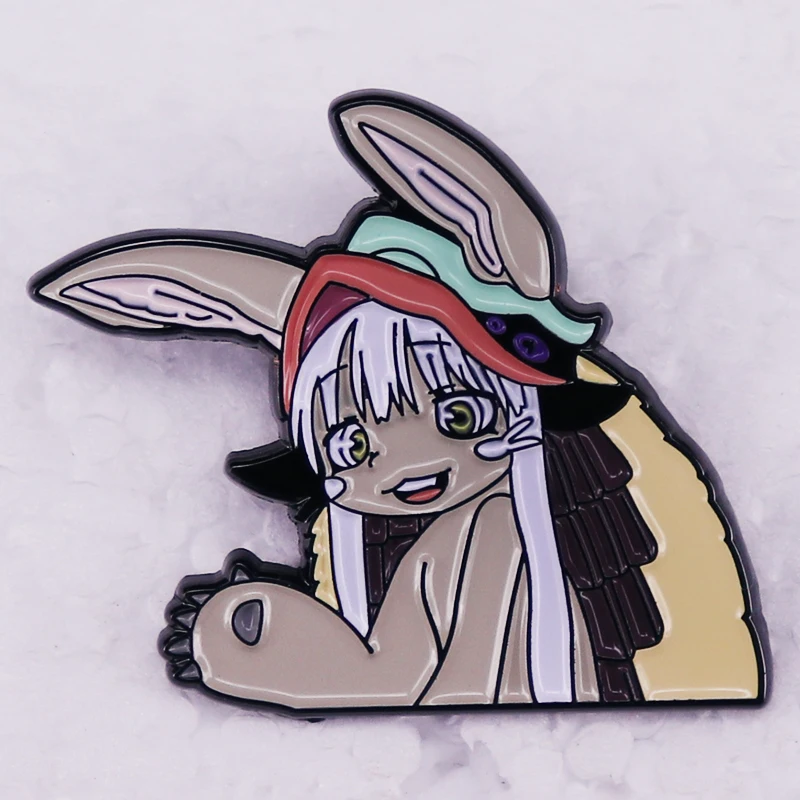 Hecho en Abismo Nanachi Pin de esmalte suave broche de niña conejo lindo regalo para fanáticos del anime