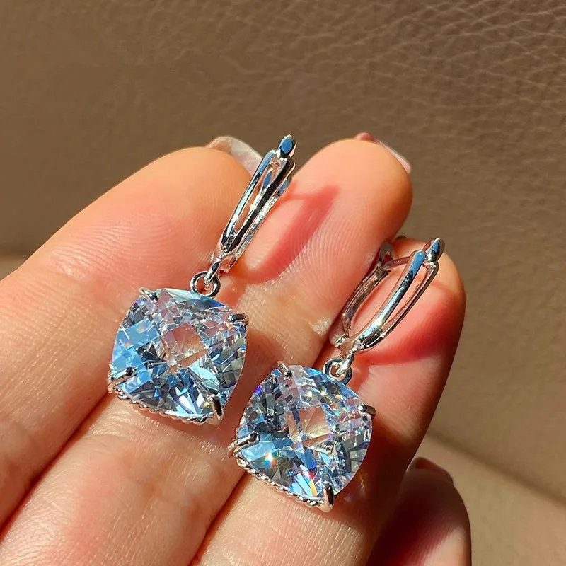 Серьги-капли из стерлингового серебра 925 пробы с кубическим цирконием, великолепные сверкающие аксессуары для женщин, модные свадебные украшения для помолвки Серьги-капли из стерлингового серебра 925 пробы с кубическим цирконием, великолепные сверкающие аксессуары для женщин, модные свадебные украшения для помолвки