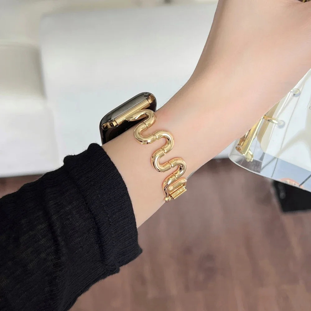 سوار معدني لساعة أبل 45 ملم 41 ملم 40 ملم 44 38 42 ملم 49 ملم سوار نسائي فاخر لسلسلة iWatch 9 8 7 se 6 5 4 3 Ultra 2 حزام