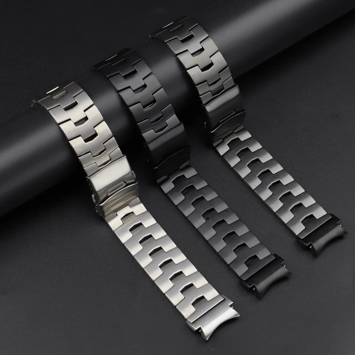 Pulseira de Titânio Leve de 22mm Compatível com Samsung Galaxy Watch6 com Botões