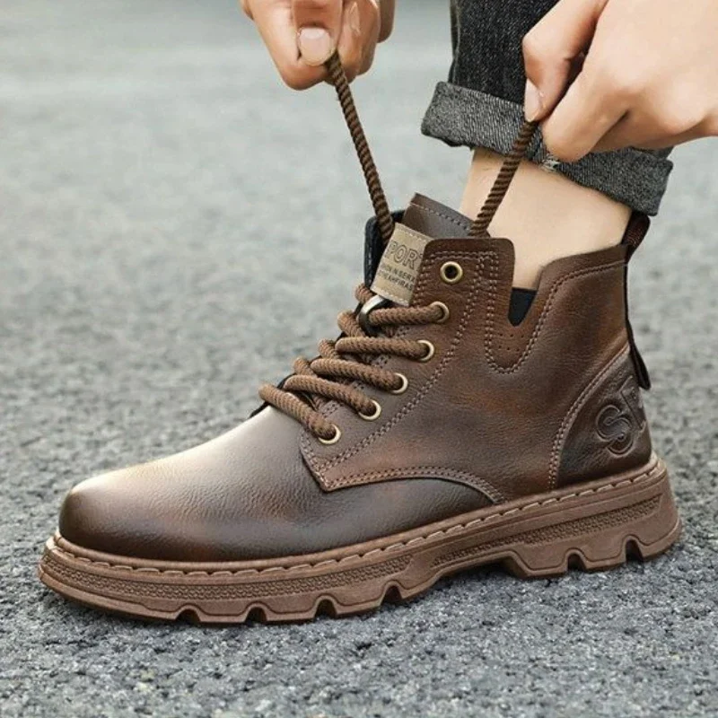 

​ Мужские высокие кожаные ботинки 2021, новые зимние ботинки в британском корейском стиле, винтажные модные рабочие ботинки на шнуровке, повседневные универсальные уличные ботинки ​