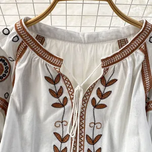 Frauen Frühling Vintage Bluse Ethnischer Stil Langarm um den Hals losen Stickereien Baumwoll Canhamo Pullover Casual Shirt Top D3551 9 Hauptverkaufsblusen - №7