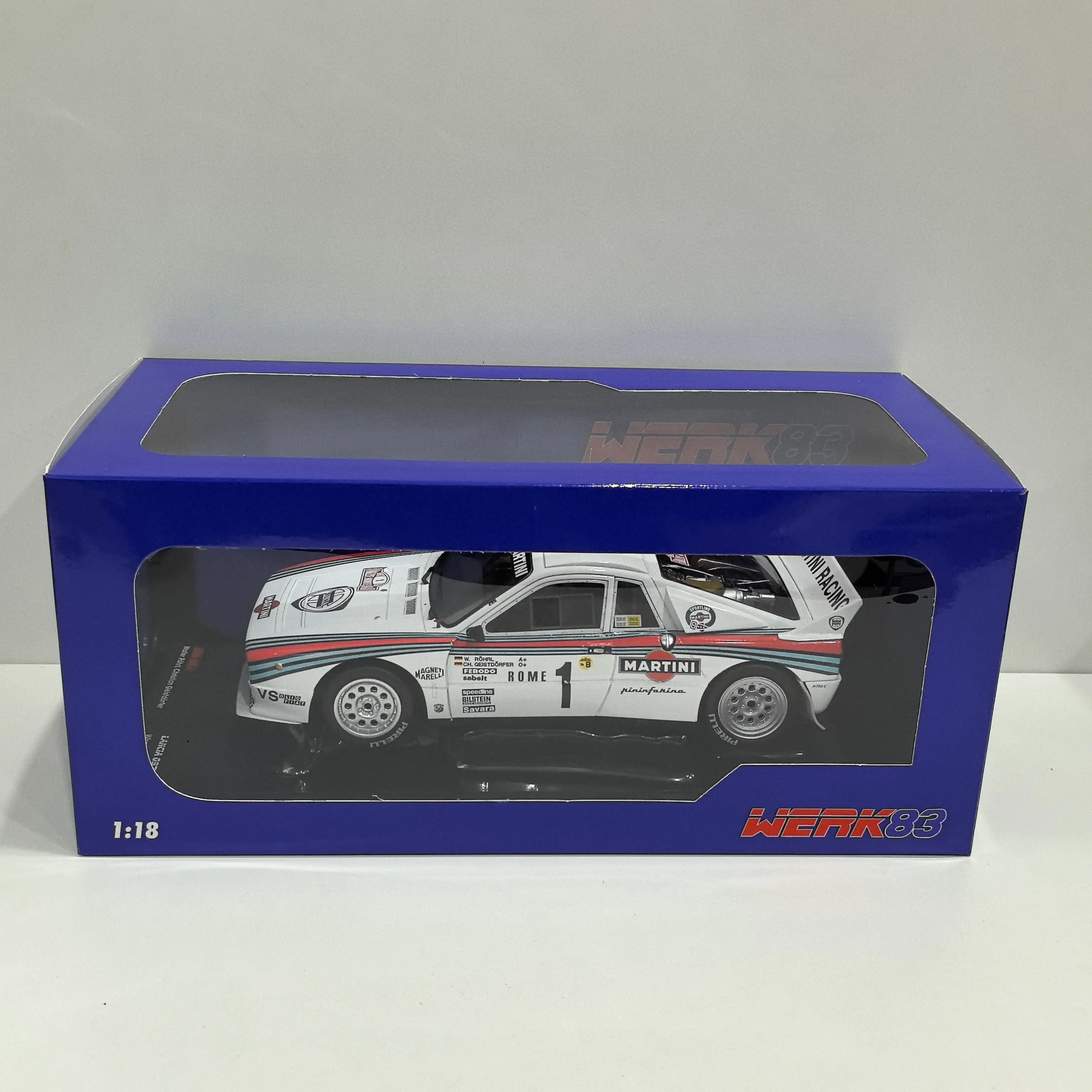 

Diecast WERK 1/18 Scale 037 #1 1983 X6 Alloy Car Model
