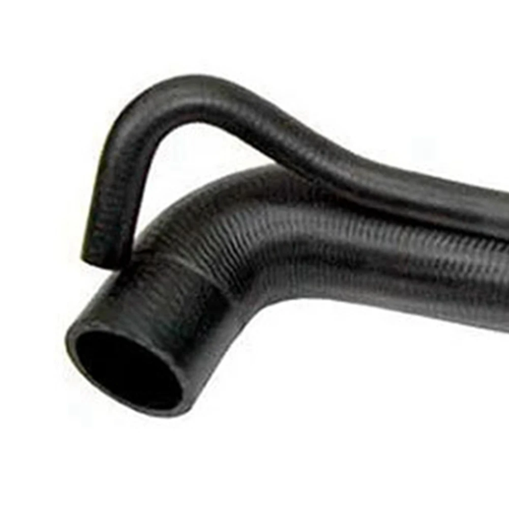 

Engine Radiator Coolant Hose For Dodge Sprinter 2500 3500 2003-2006 2.7L 9015012782 A9015012782 05103582AA