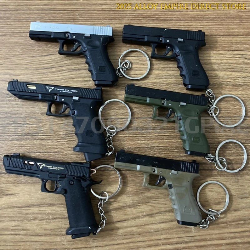 1:3 Shell Ejection Gloc G34 TTI  Alloy Empire G17 Assembly Toy Gun Model Keychain Weapon Mini Pistol Christmas Gift 2025 New