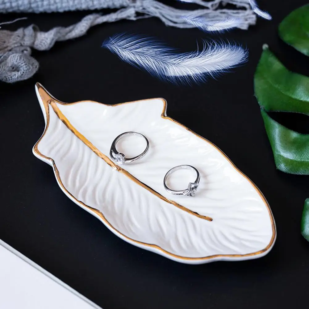 

Jewelry Dish Display Plate Feather Shape Multifunctional Ceramic Earring Ring Necklace Storage Tray Display Shelf Jewelry Holder