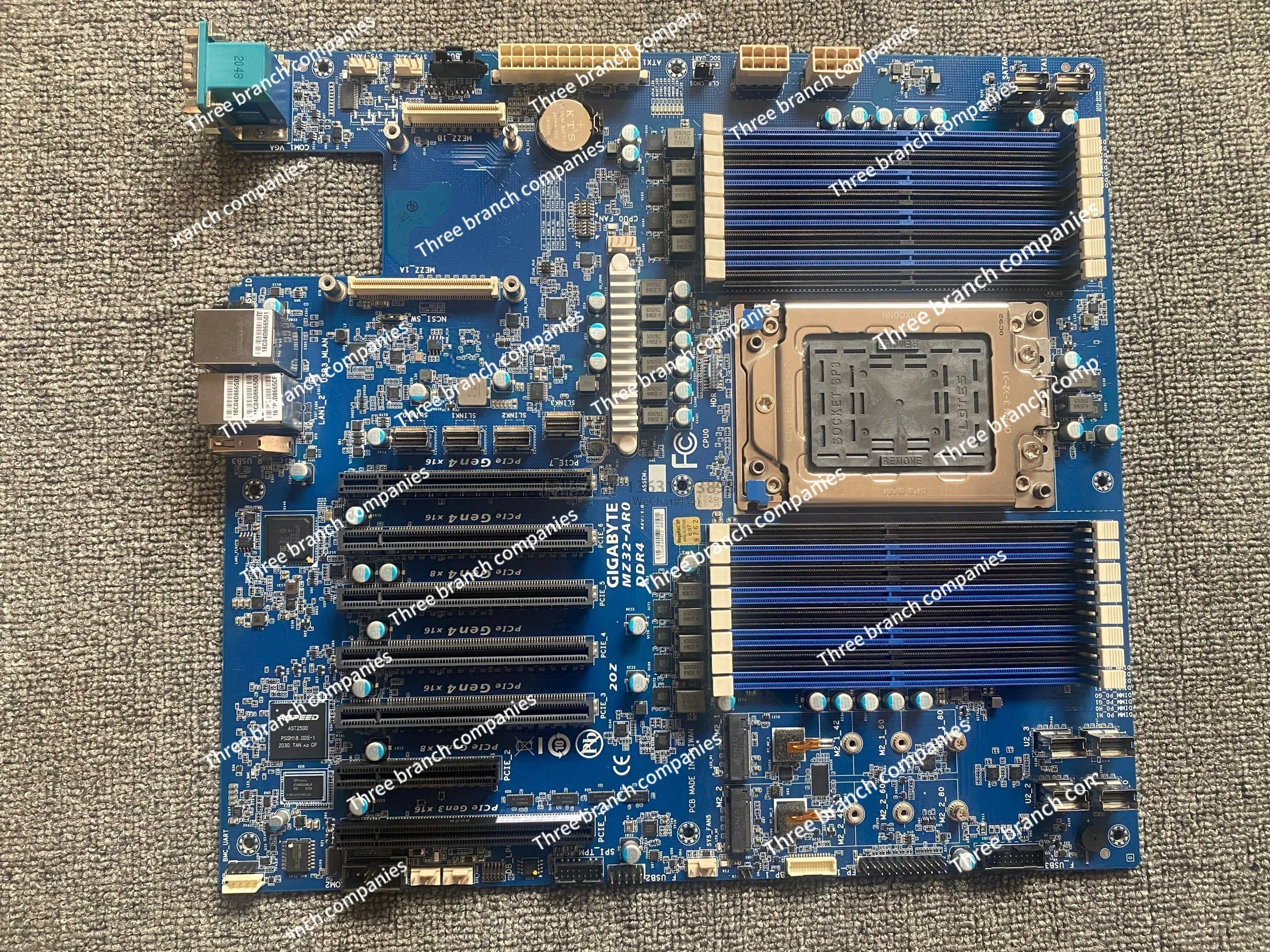 

Gigabyte MZ32-AR0 MZ32-001 Midnight Dragon Series 7742 7h12 AMD Single Channel Server Mainboard