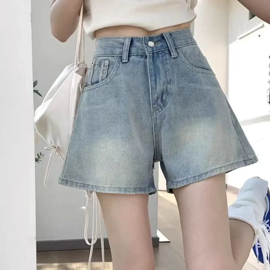 

With Waist Pocket Short Jean Pants Woman Korean Style Summer Denim Shorts for Women Trend 2024 Outfits Classic Low Price Normal