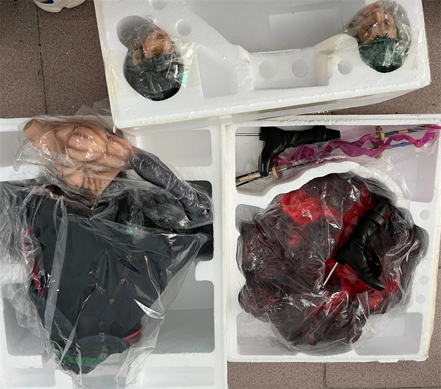 73cm Spot One Piece Gk Platform Club cuchillo de hombro súper grande Thrawn estatua de escena tallada de doble cabeza modelo hecho a mano en caja