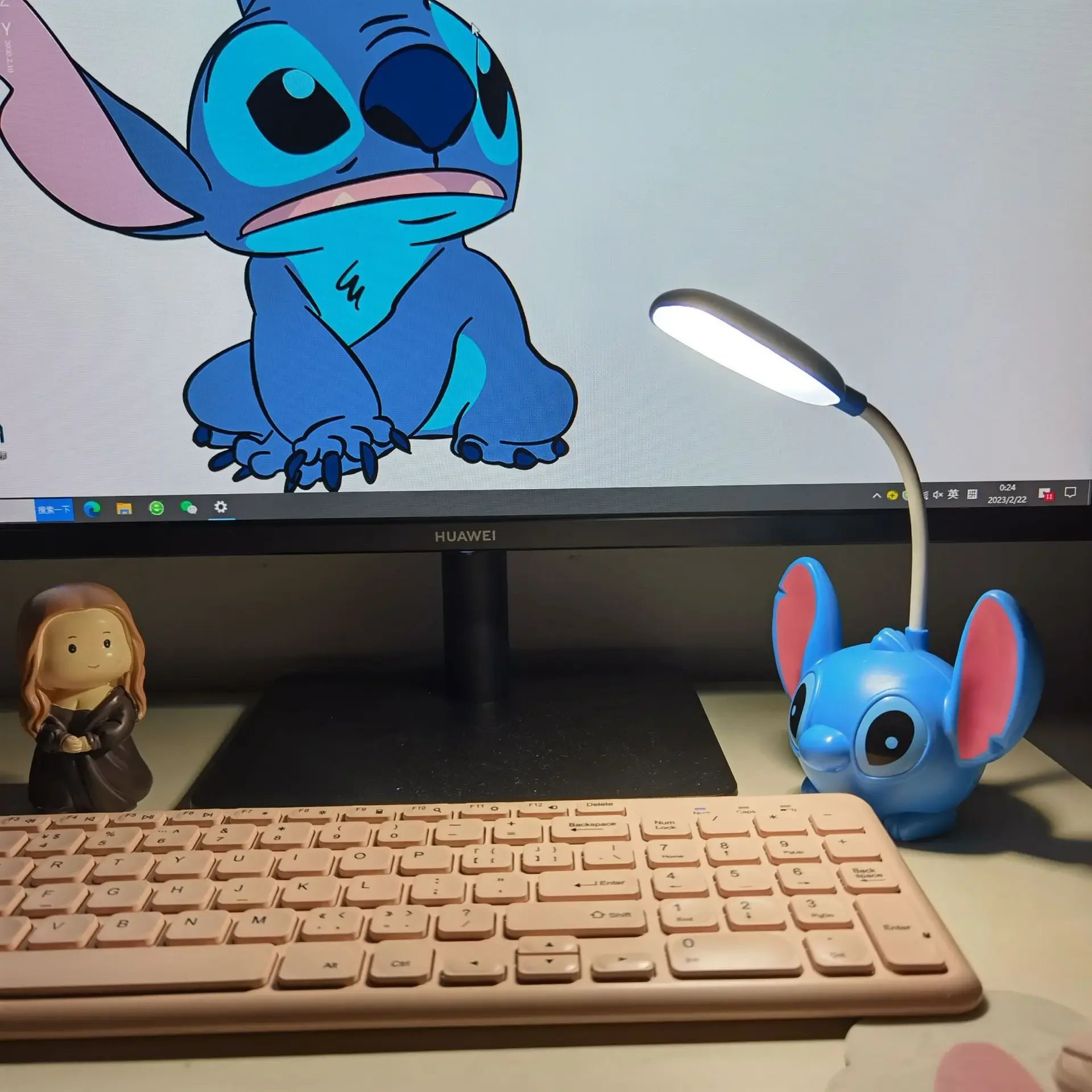 Disney Lilo & Stitch luz nocturna LED modelo Stitch, periféricos de Anime, lámpara de escritorio, estilos recargables por USB, regalos de cumpleaños