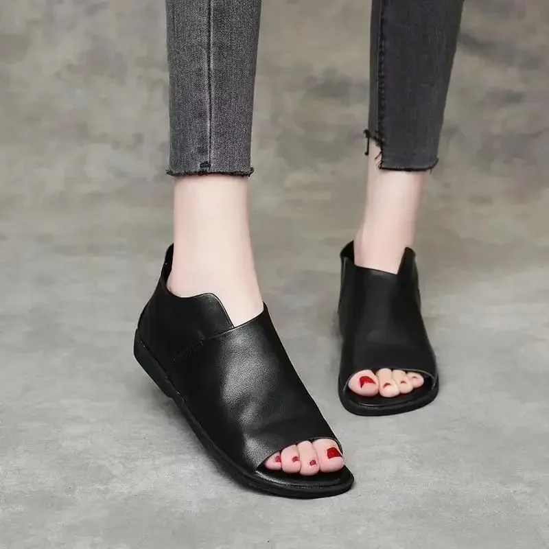 Thumbnail 3 - #35 Latest Middle Heel Shoes Offers