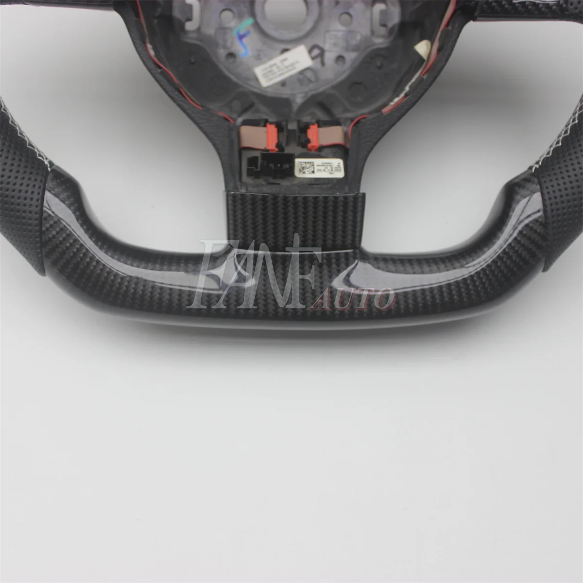 White Real Carbon Fiber Steering Wheel with Leather for VW Volkswagen Jetta Mk5 Golf 5 GTI R32 EOS Passat B6 Bora Caddy