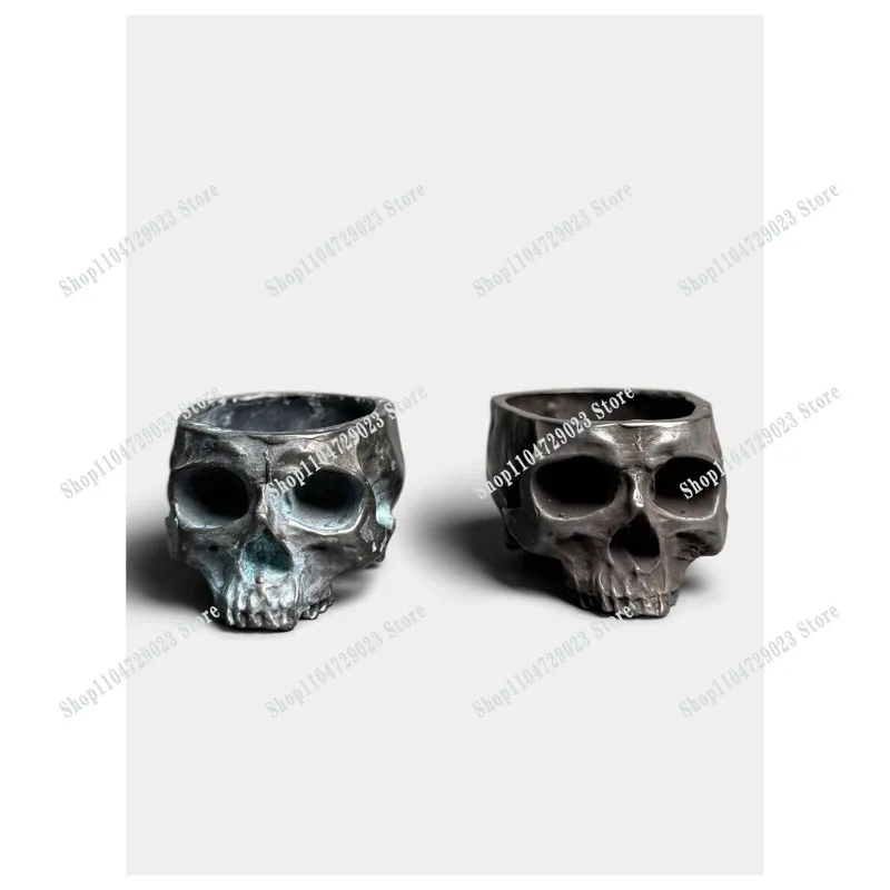 Manufacturer's hot-selling American retro brass skull ashtray, personalized and creative home desk function ornament