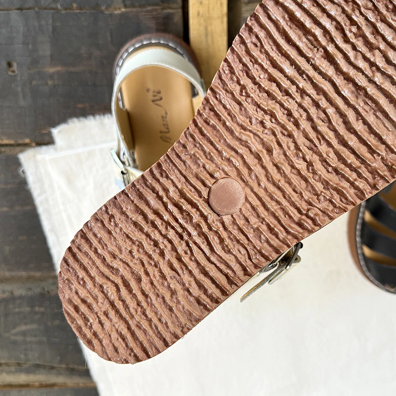 Careaymade-Genuine leather women's pig cage shoes,new summer comfortable  thick soles round toe hollowed out breathable sandals