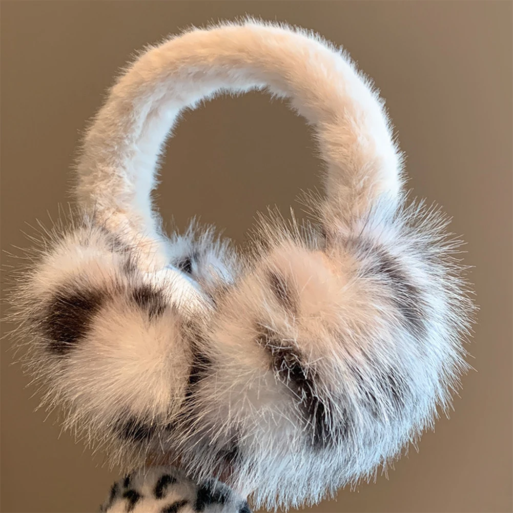 1 قطعة ليوبارد طباعة فو الفراء غطاء للأذنين للنساء الشتاء لينة أفخم الأذن يفشل مع للطي إيرفلاب الدافئة في الهواء الطلق الأذن وشاح الإكسسوارات