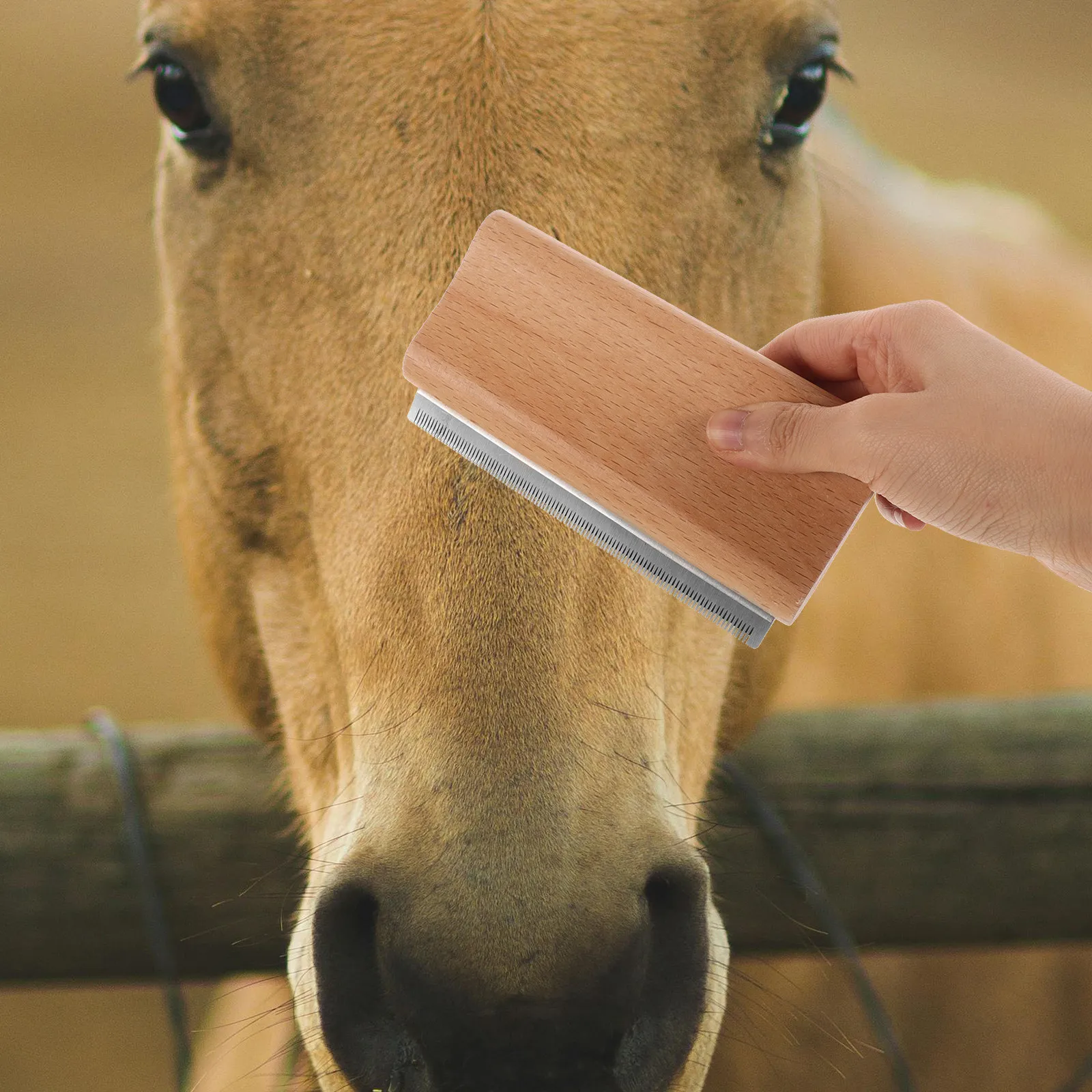 Ergonomic Pet Hair Removing Brush Multifunctional Grooming Scraper for Horse Cat Dog Deshedding Tool Grooming Bathing Cleaning