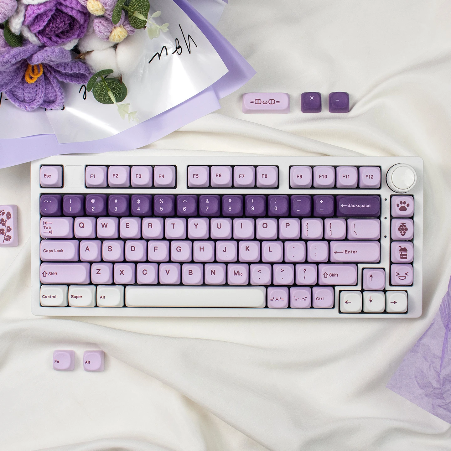 

Purple Grape Keycaps PBT MOA keycaps Dye Sublimation Cute Round Key Cap For Mechanical Keyboard Wooting Anne GH60