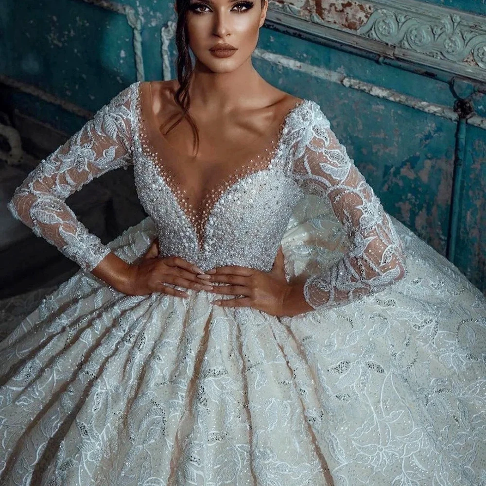 

Luxury Tulle O Neck Long Sleeve Wedding Gown Lace Applique Beaded Bride Dress Custom Made Ball Gown Women Dresses