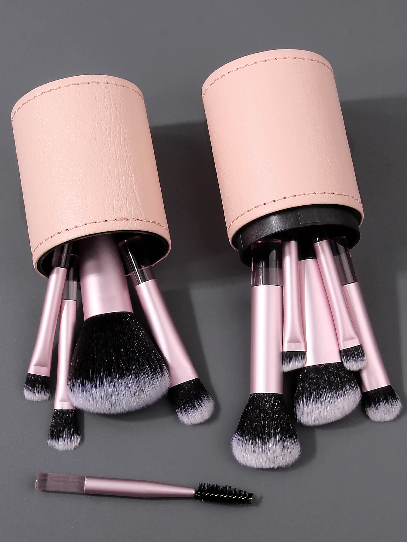 Pennelli per trucco da viaggio premium da 10 pezzi - Set cosmetico di San Valentino con scatola, regalo portatile per le fidanzate e le donne