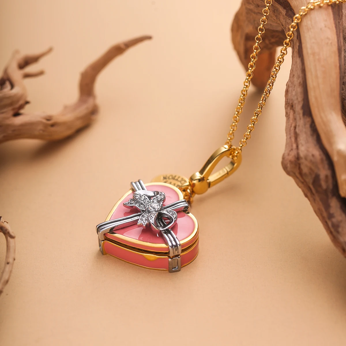 Fashion Romantic Zircon Bow Pink Openable Heart Pendant Necklace for Women Keychain Pendant Sweet Party Jewelry Halloween Gifts