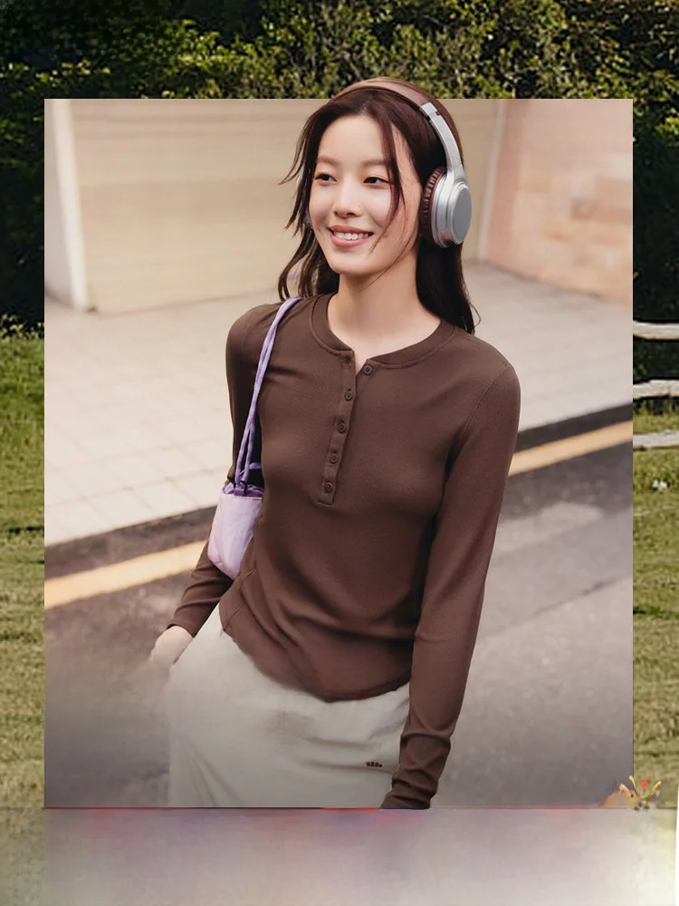 

Женская приталенная футболка с длинным рукавом и V-образным вырезом, осенне-зимняя, белая, с открытым воротником, для повседневной носки