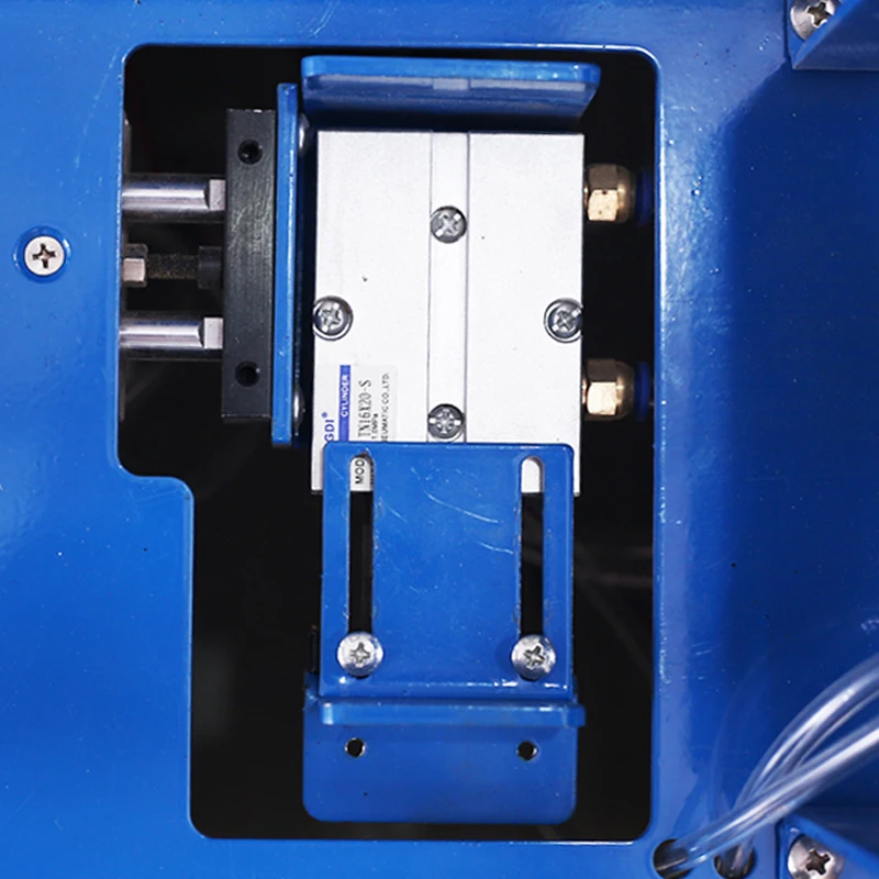 Schiacciatrice per battiscopa ad arco completamente automatica Stozzatrice Strumenti per la lavorazione del legno Tagliere Mobili per ufficio Arco senza polvere