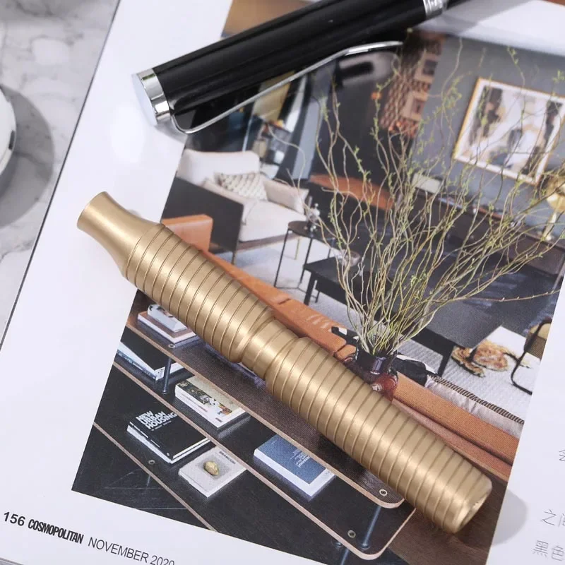 مادة نحاسية صلبة مقبض ماكينة حلاقة آمنة مقاس 88 مم للرجال