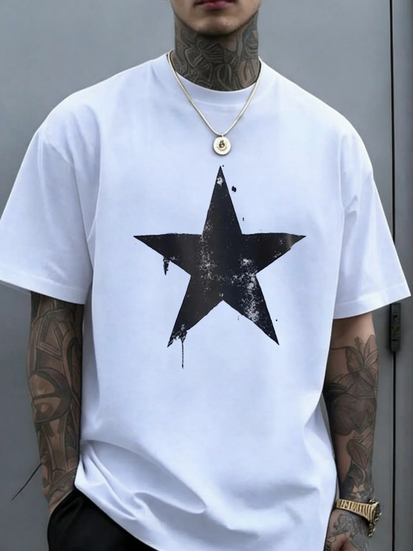 Unisex Unisex Short-Sleeved T-Shirt with a Distressed Star Pattern, Giving It an Old Grunge Style Look, Made from Lightweight and Comfortable Material, Suitable for All Seasons, Outdoor Activities, Fitness, Running, and Casual Wear - Aliexpress Deal
