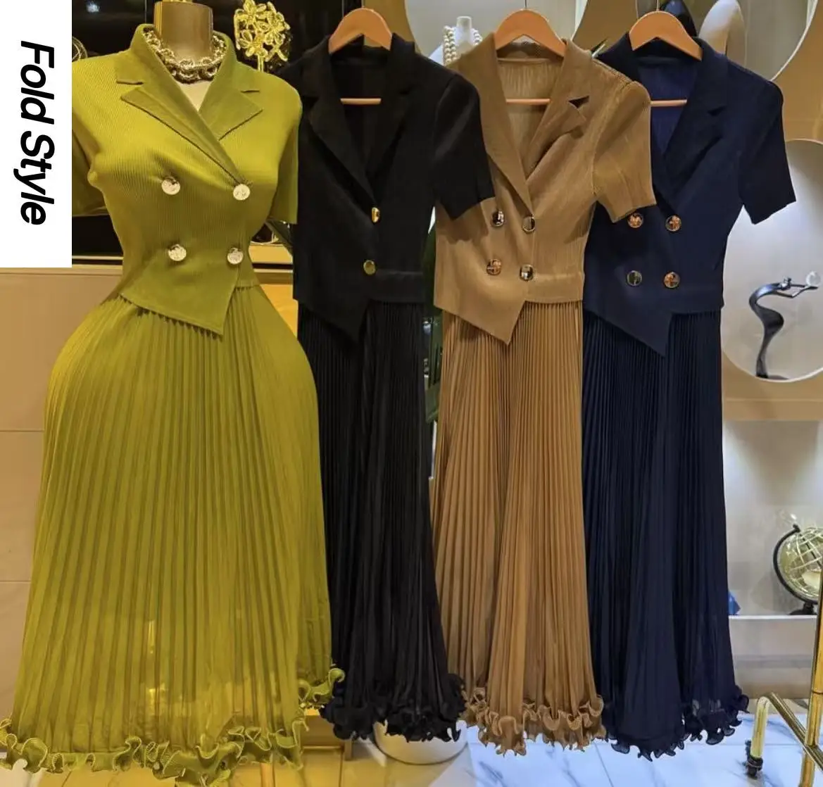 Miyake Pleated Skirt 2025 New Loose Short-sleeved Summer Dress Women Fashionable Foreign Style Fake Two-piece Waist Dress