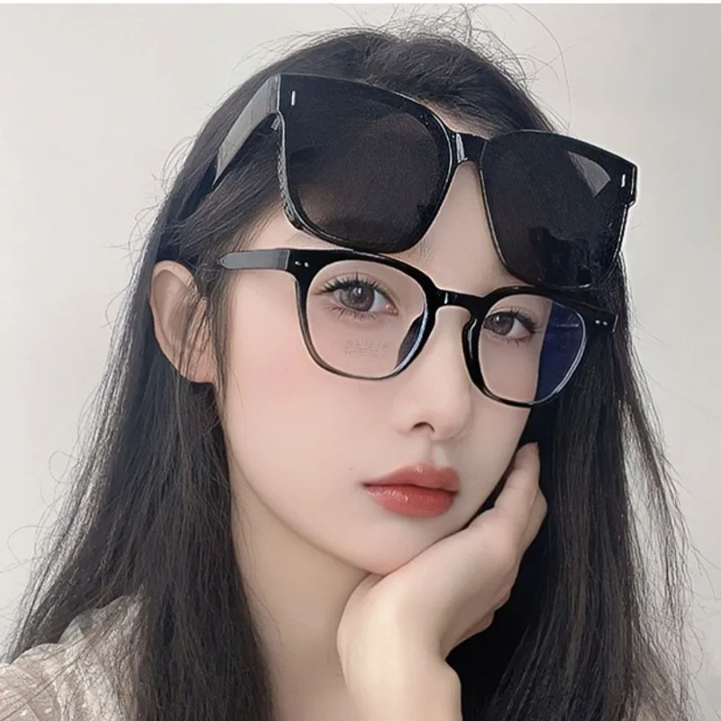 1/4 Stück Unisex Retro Übergroße Clip-On Sonnenbrille, mit Nieten, hohl, passend für die meisten Fassungen, ideal für Mode & Geschenke.