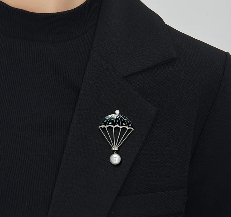 2023 Parachute pearl copper zircon Brooch suit Lapel pins Brooch accessories fashion jewelry for women