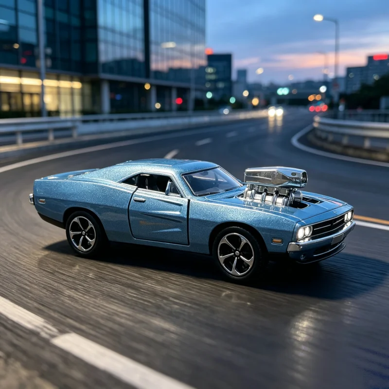 1/36 Retro-Modified Muscle coupe Alloy Toy Car, Featuring a Prominent Engine, Openable Doors, and a Wind-Up Mechanism, Ideal for