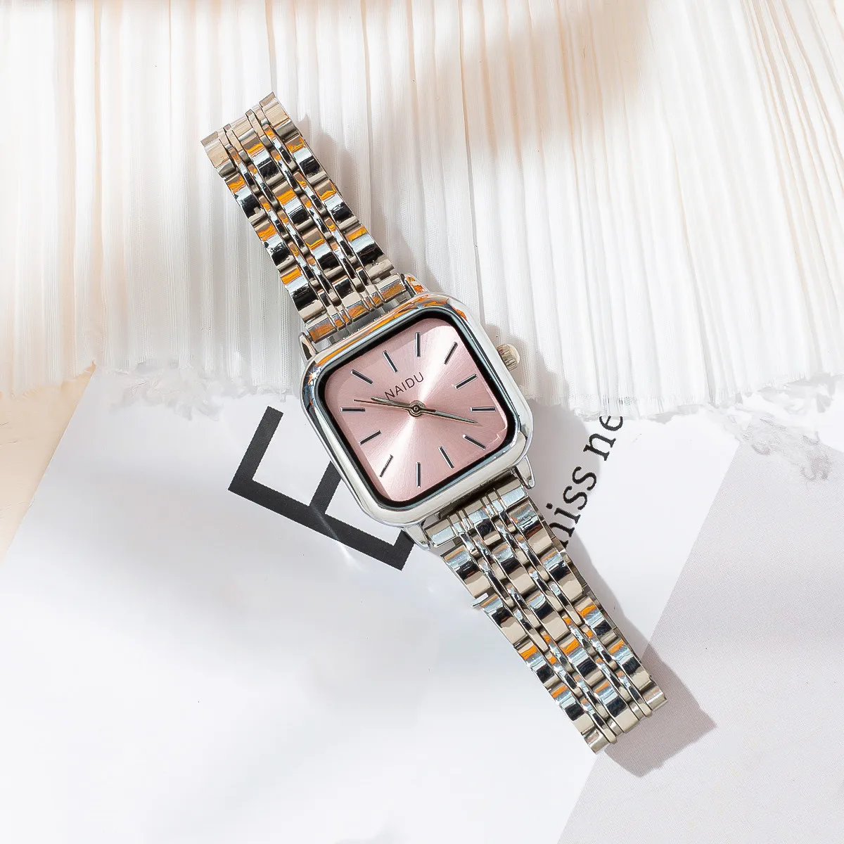 fashion simple square dial women quartz steel watch