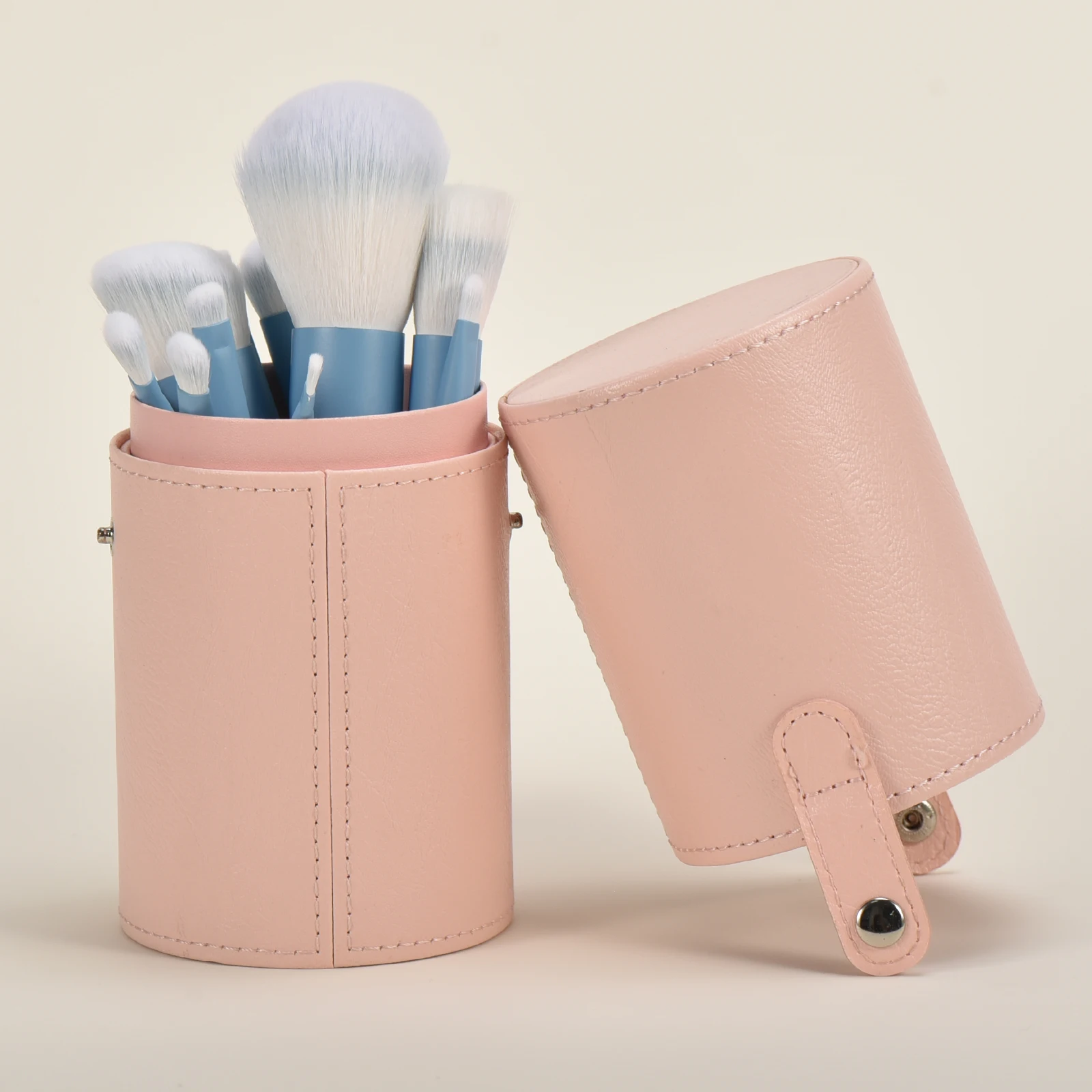 12 wooden handle makeup brush Large powder brush Dot Color brush eyeshadow concealer Eyebrow brush Makeup brush storage bucket