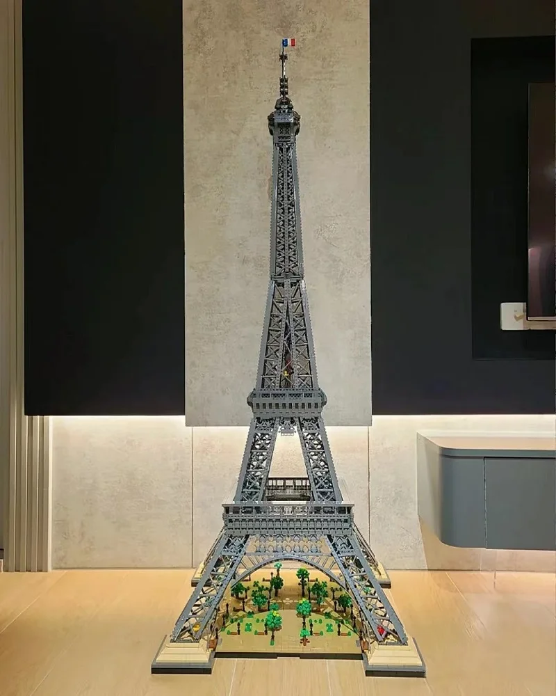 ICONS Biggest Eiffel Tower Set 10307 10001pcs PARIS 1.5M World architecture Building Blocks Bricks Toys For Adults Kid