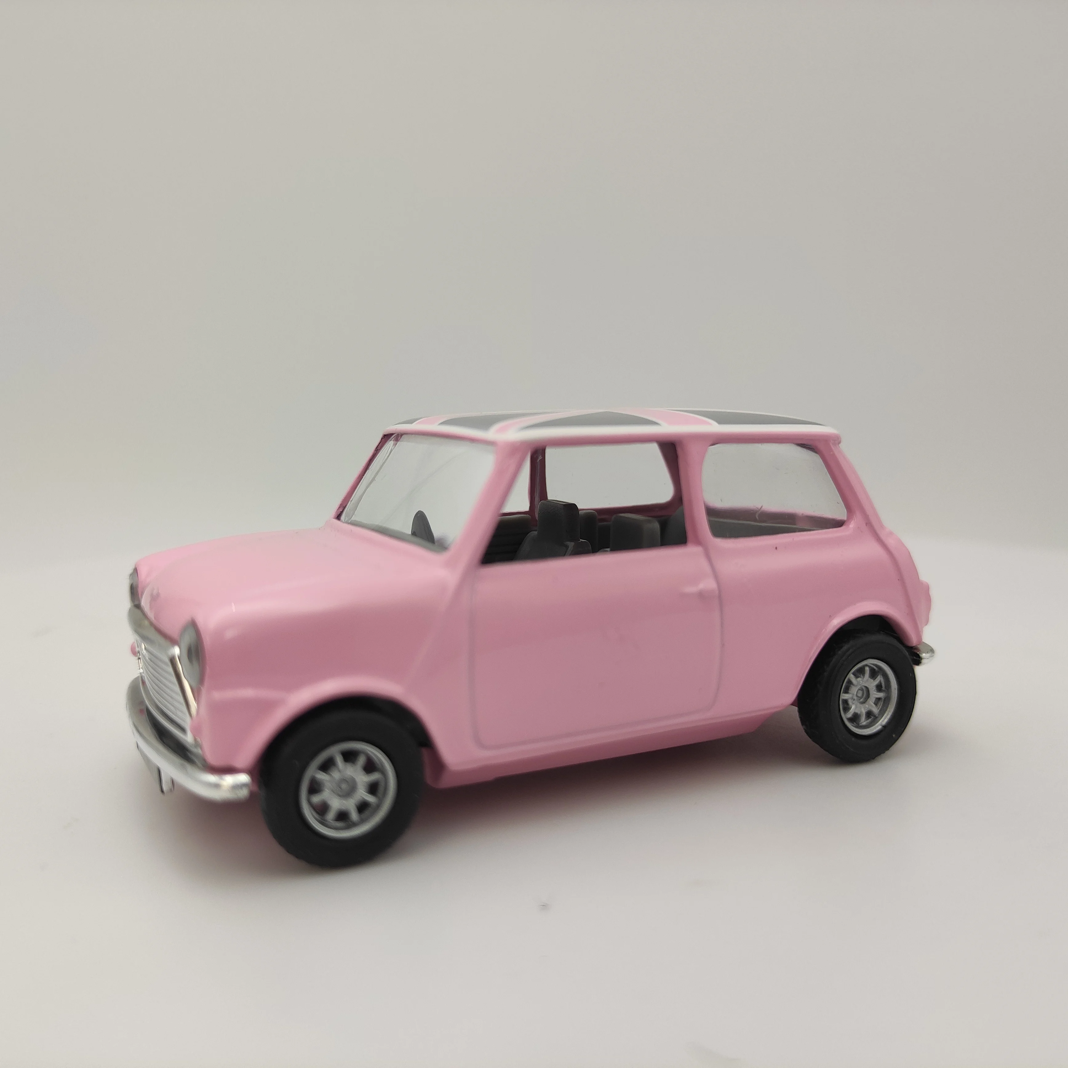 

Diecast CORGI 1:43 Scale BMW Mini Cooper British Alloy Car Model Foreign Trade Collectible Toy Gift Souvenir Display Ornament