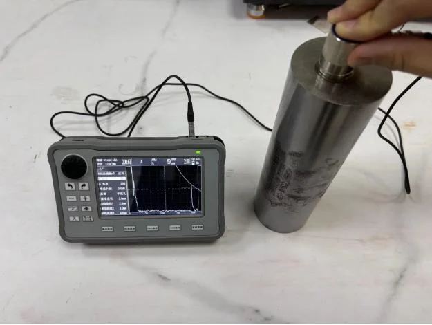 UF80 Ultrasonic Flaw Detector view 3