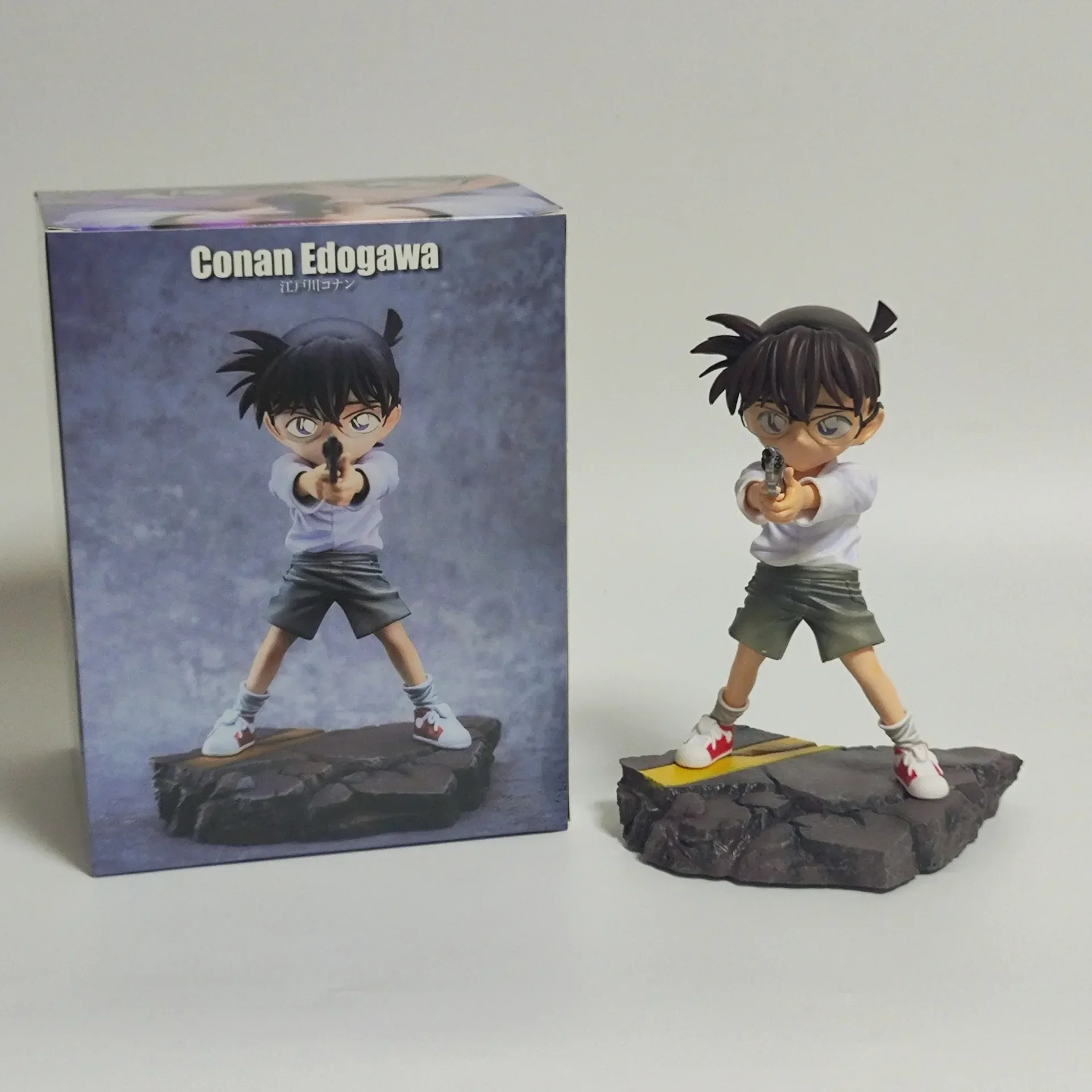 

Animation Peripherals Kudo Shinichi Kaitou Kidd YYDS Theater Edition Gun Conan Figure Anime Model Ornaments