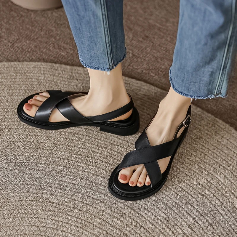 2023 Summer Fashion Women Shoes Open Toe Low Heel Women Sandals Genuine Leather Gladiator Women Sandals Roman Shoes for Women