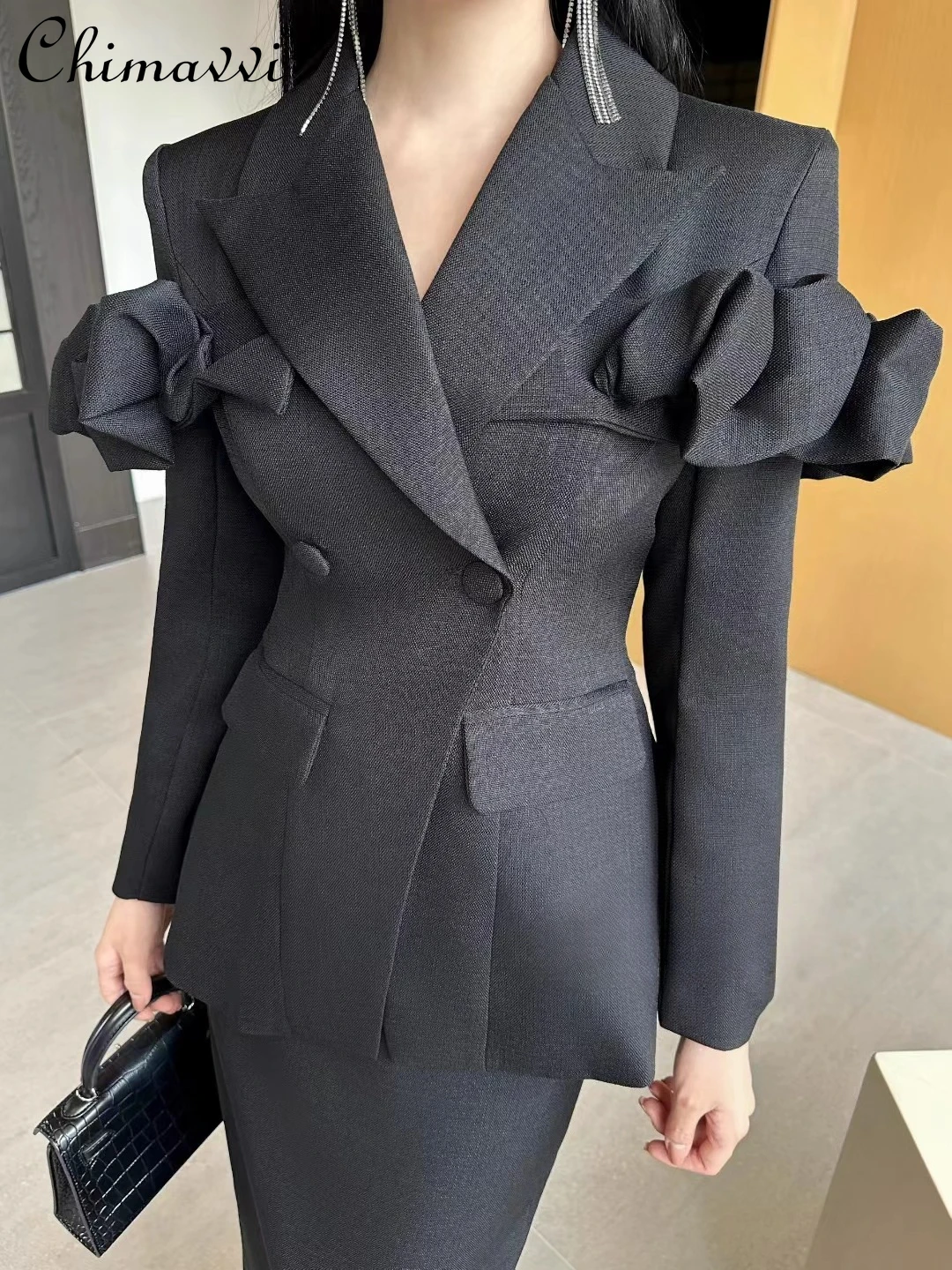 

Осенняя одежда 2025 года, новый модный пригородный костюм для женщин, высококачественный элегантный утягивающий пиджак и юбка с высокой талией, комплект из двух предметов