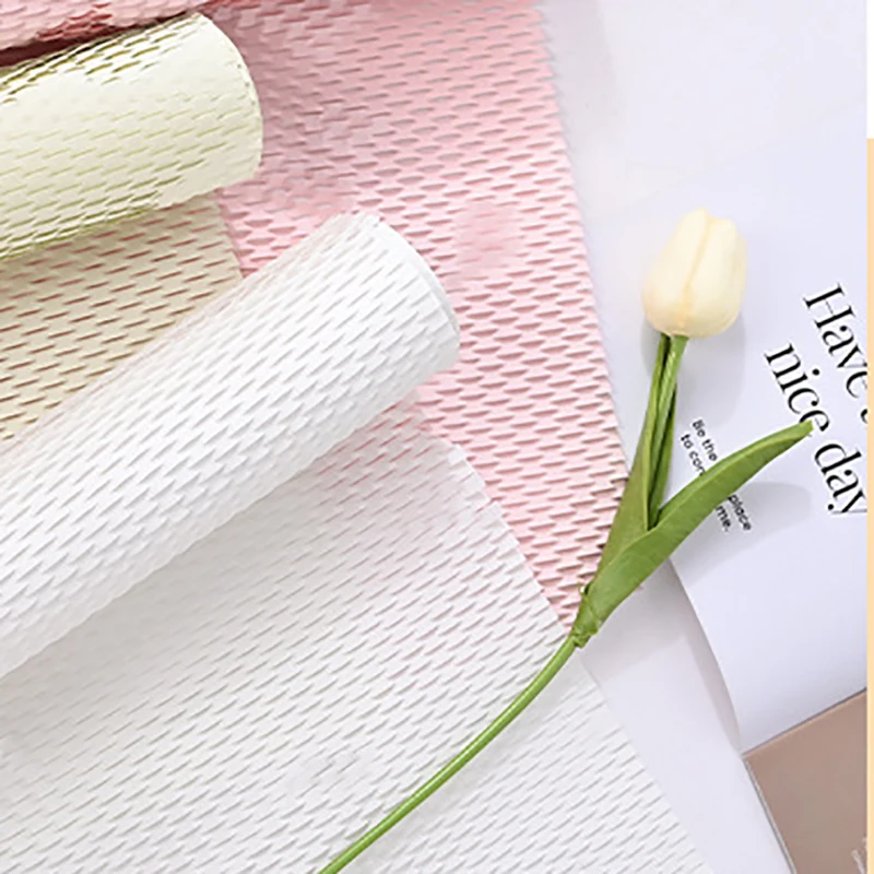 

10pcs Thickened Floral Lining Paper Florist Shop Flower Bouquet Packaging Material Packing Paper Honeycomb Paper Wrapping Paper