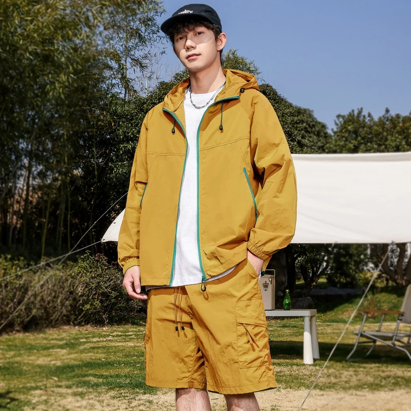 

Мужской летний комплект: куртка с капюшоном и шорты карго с защитой от УФ-излучения, легкий спортивный повседневный уличный костюм из двух предметов, размер 4XL