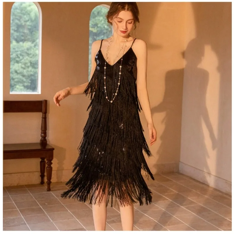 Dinner Party Wedding Bridesmaid Dress Sexy Nightclub Sequins Fashionable Individual High-end Halter Mini Skirt Women's Dress