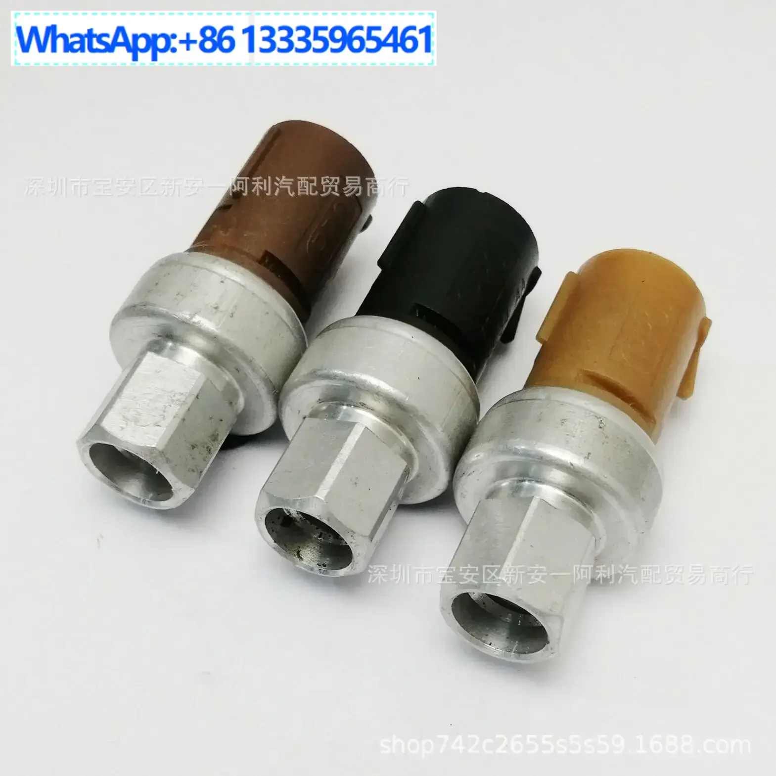 

6L2Z19D594AA Suitable for Ford F650F750 air conditioner high pressure side pressure switch sensor