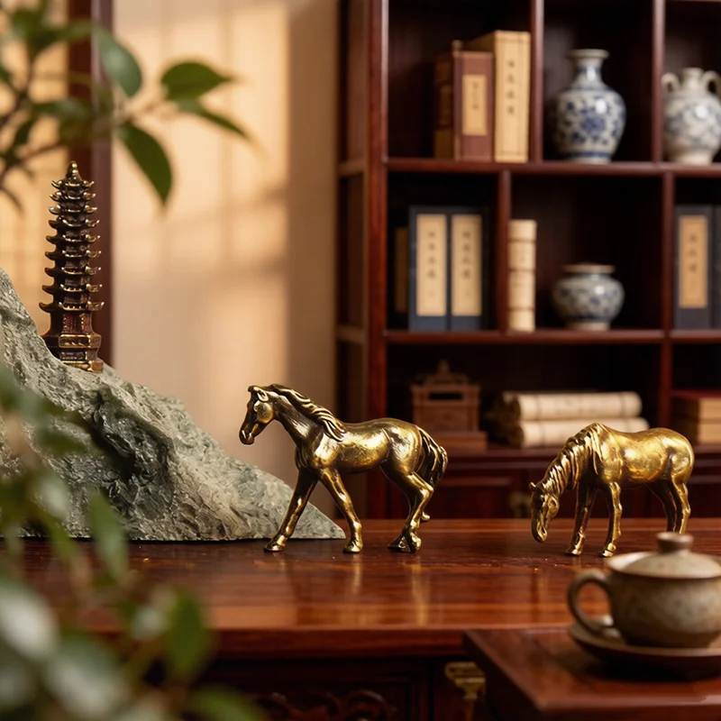 Mini Solid Brass Long Tail Horse Figurines Antique Copper Feng Shui Ornaments Zodiac Animal Desktop Decoration Lucky Crafts
